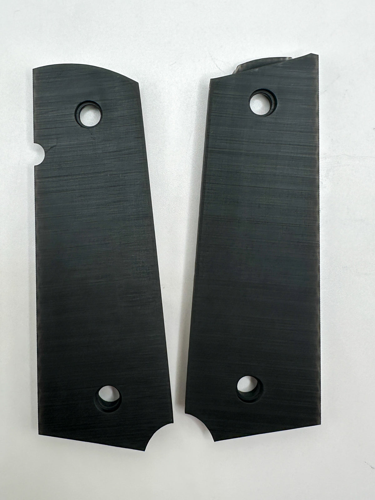 Springfield Armory Logo 1911 Grips – Black Checkered Pair