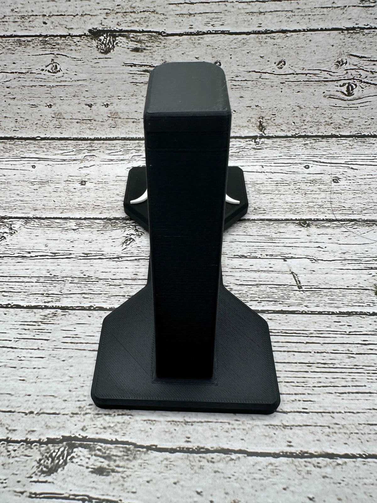 Hays Custom Double-Stack 1911 Pistol Display Stand – alternate view