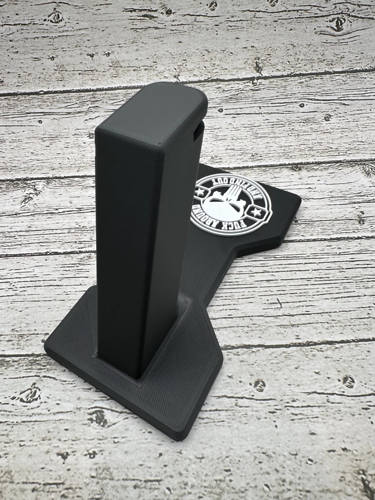 (FAFO) Double Stack 1911/2011 Pistol Display Stand – Tactical Precision Meets Sleek Design