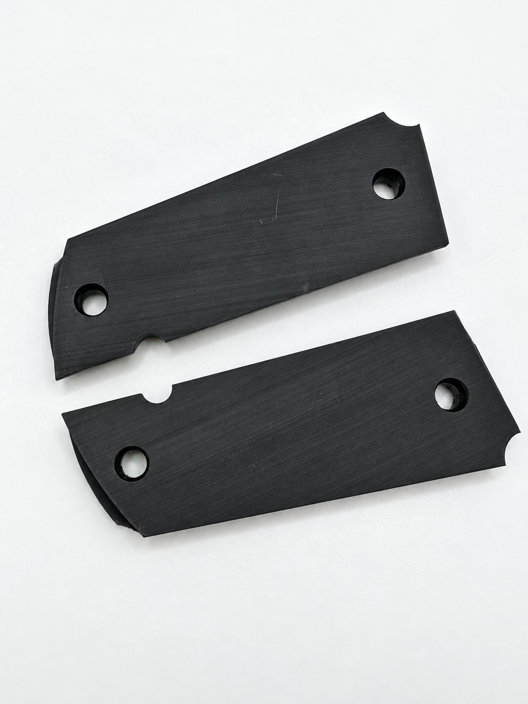 Springfield Armory Honeycomb 1911 Grips – Black Ambi-Cut Pair