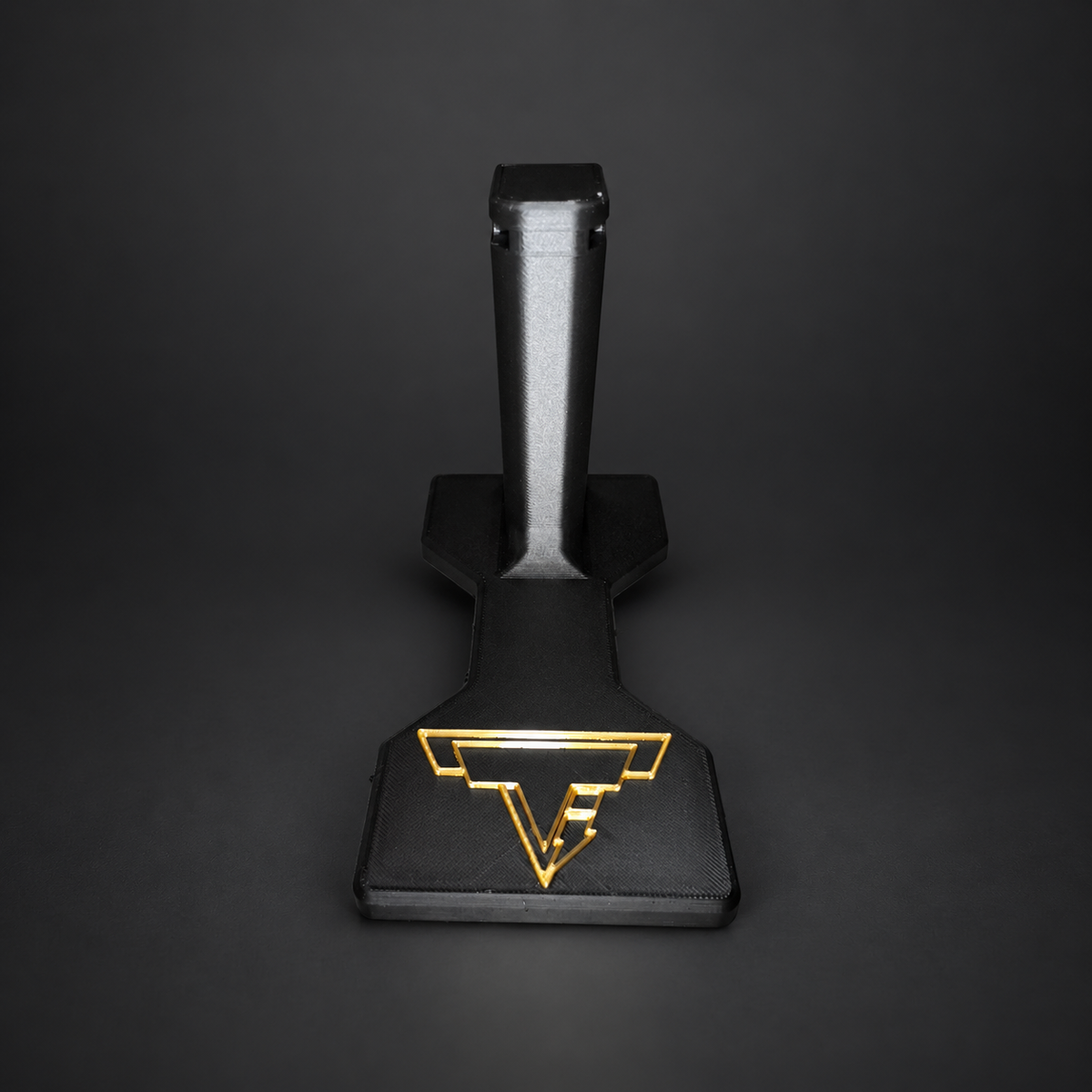 TTI 2011 Display Stand — Gold Outline Shaped Base