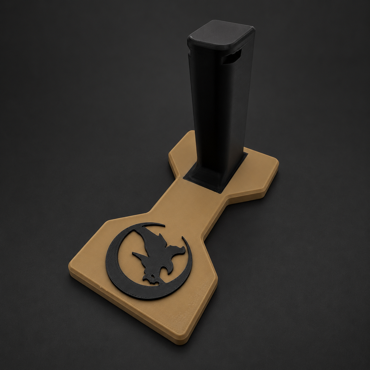 Nighthawk Sandhawk 2011 Pistol Display Stand — Coyote