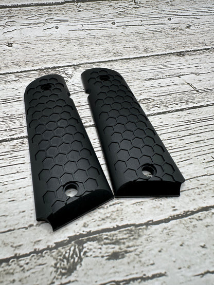 Tactical Hex Honeycomb 1911 Grips – Full Size | Matte Black Polymer | Non-Slip Texture
