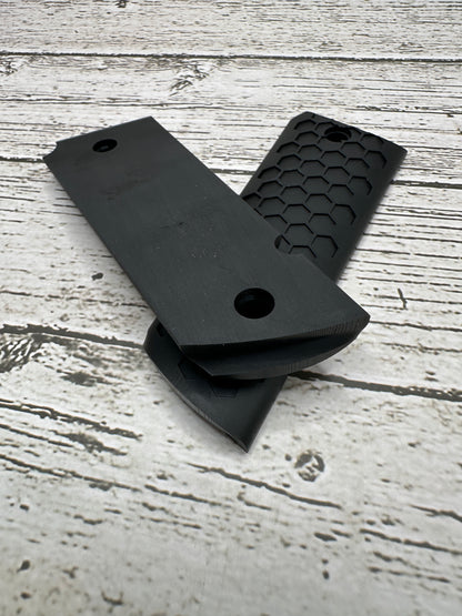Tactical Hex Honeycomb 1911 Grips – Full Size | Matte Black Polymer | Non-Slip Texture