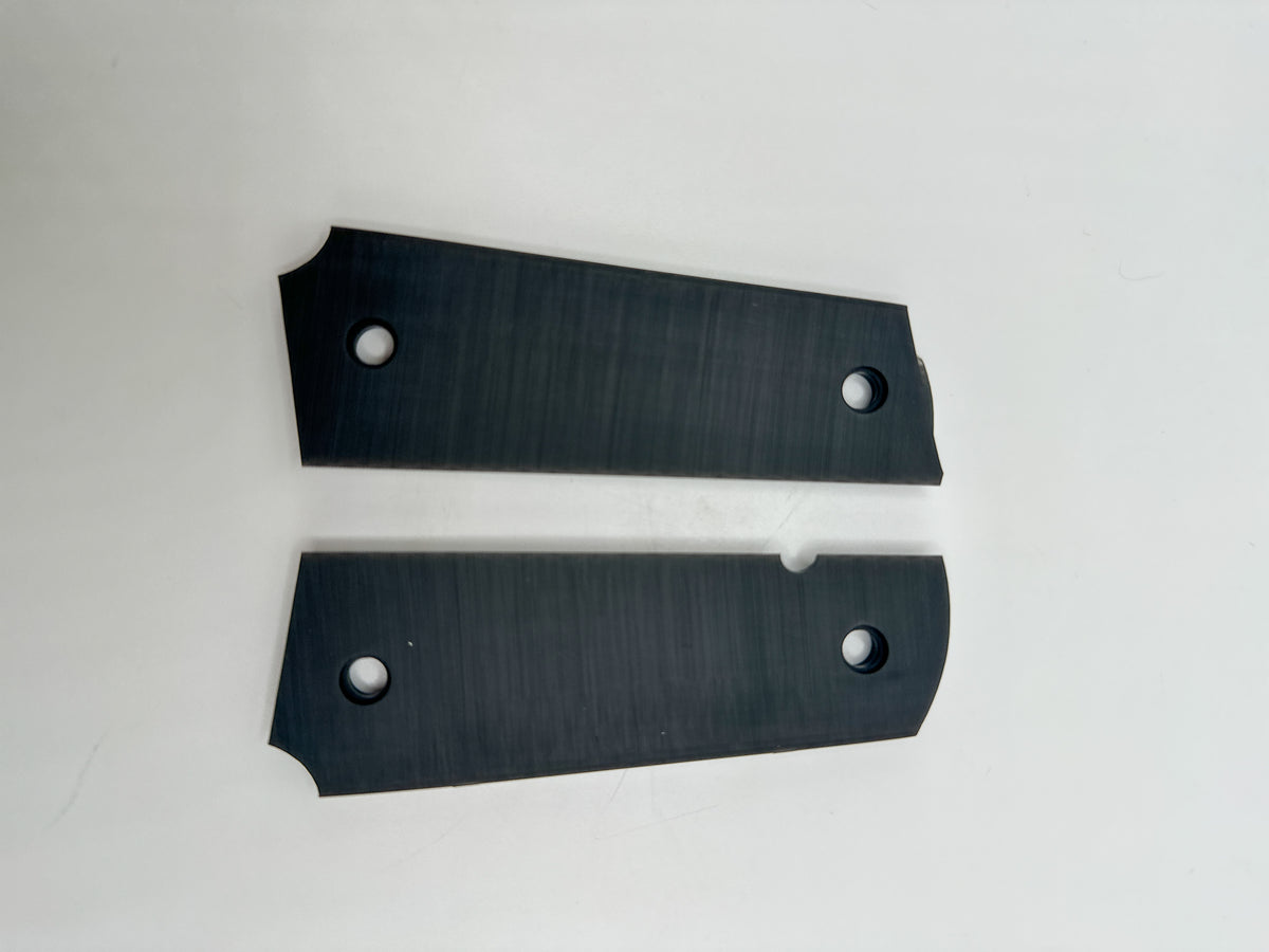 Dan Wesson 1911 Grips – Black Checkered DW Logo Pair