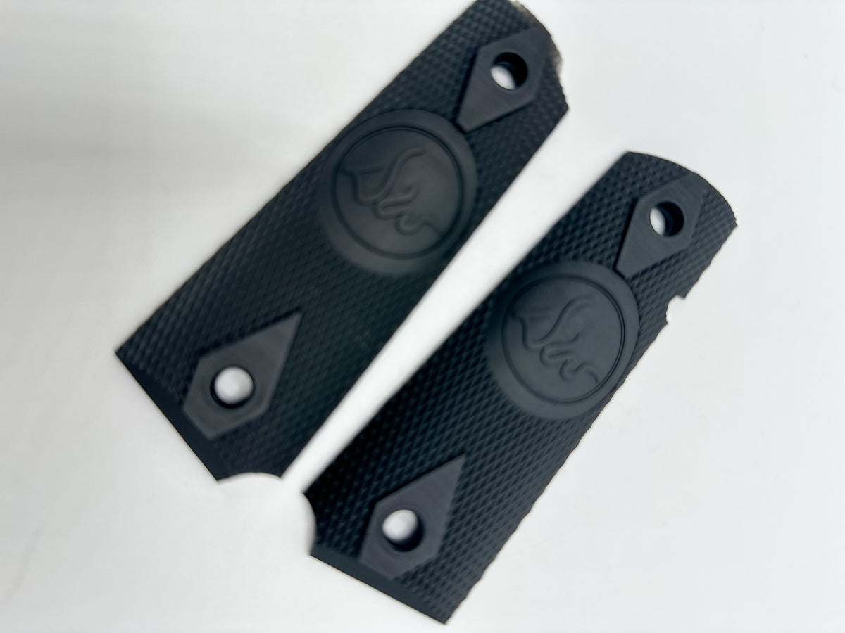 Dan Wesson 1911 Grips – Black Checkered DW Logo Pair