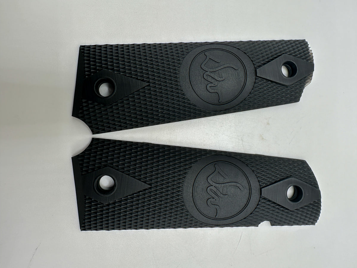 Dan Wesson 1911 Grips – Black Checkered DW Logo Pair