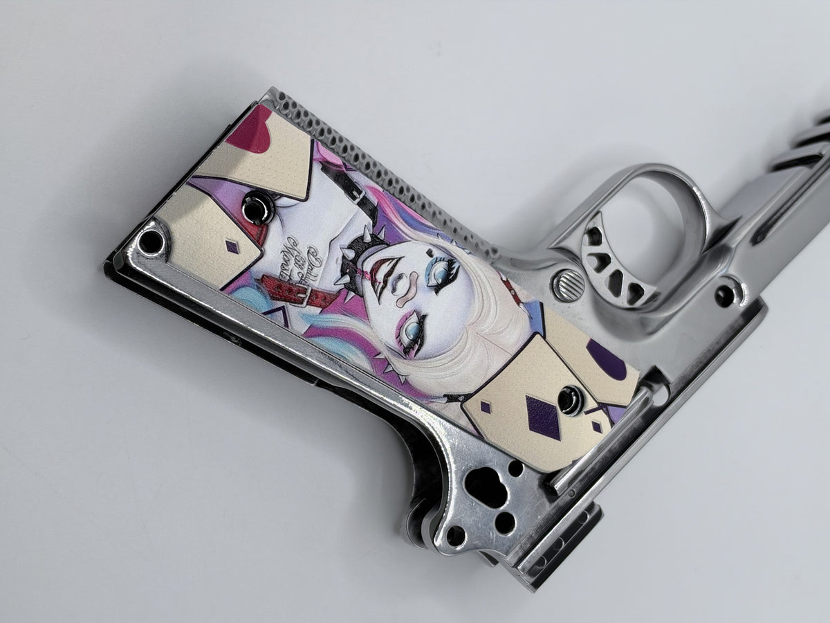 Joker & Harley Quinn full-size ambi-cut polymer 1911 grip pair — product photo 3