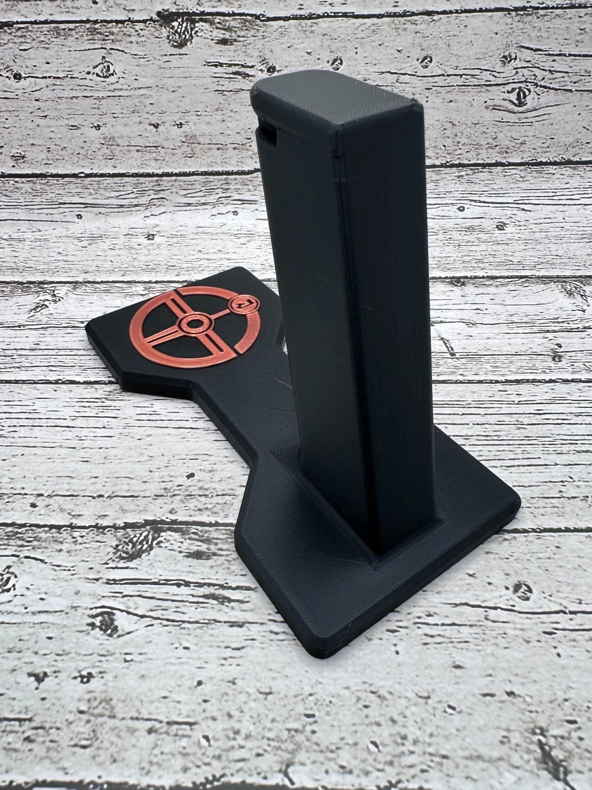 Race City Style 2011 Pistol Display Stand – alternate view