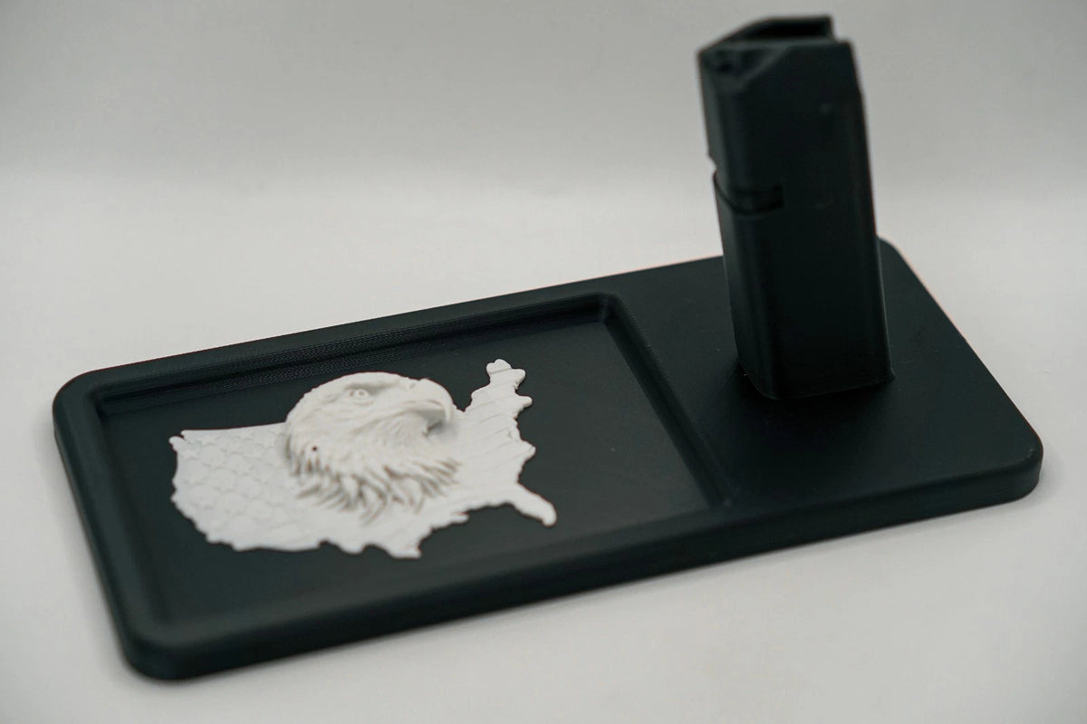 Eagle Relief Glock-Style Double-Stack Pistol Display Stand – alternate view