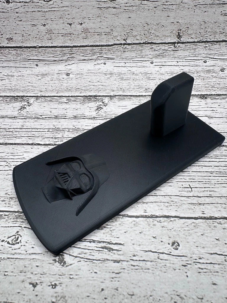 Vader Helmet 1911 Single-Stack Pistol Display Stand – alternate view