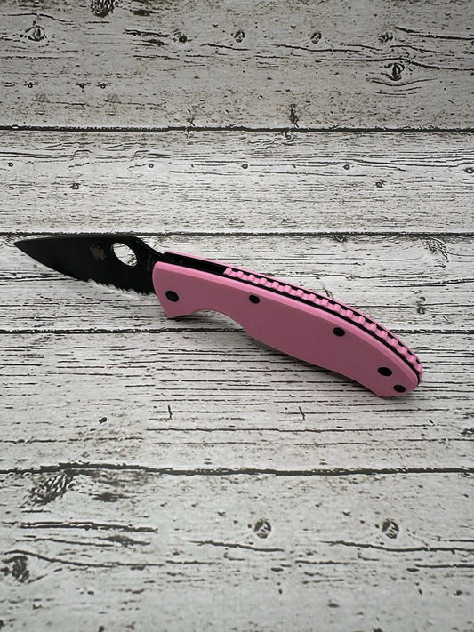 Spyderco Tenacious Scales with Back Spacer – Pink Edition