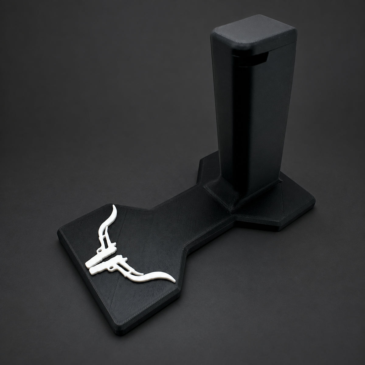 Hays Custom Double-Stack 1911 Pistol Display Stand