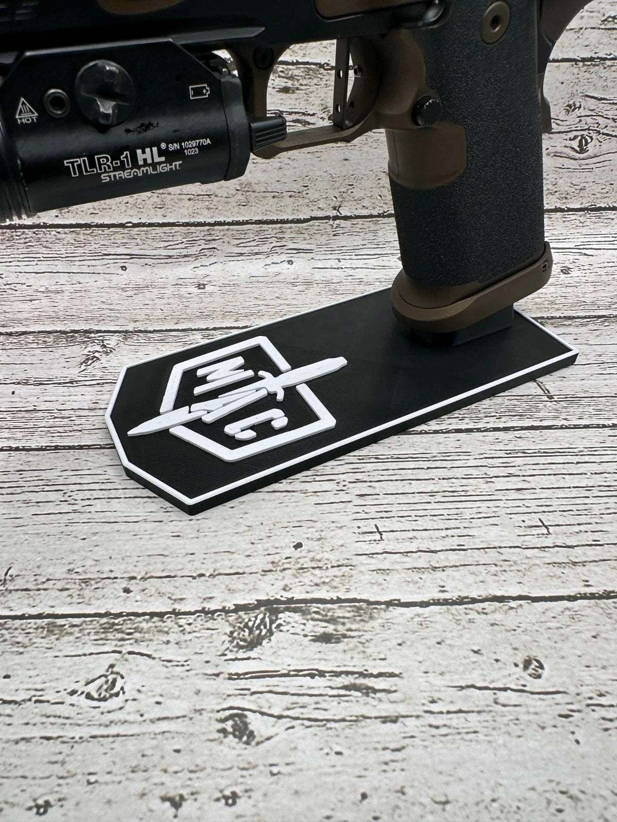 MAC 9 DS / DS1911 Pistol Display Stand – alternate view