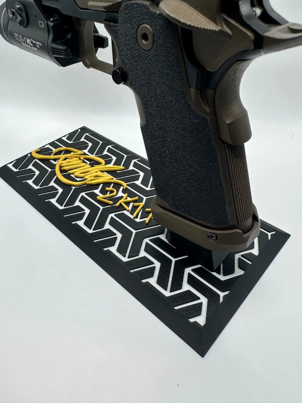 Kimber 2K11 Mag-Catch Display Stand – All Models — original product view 2