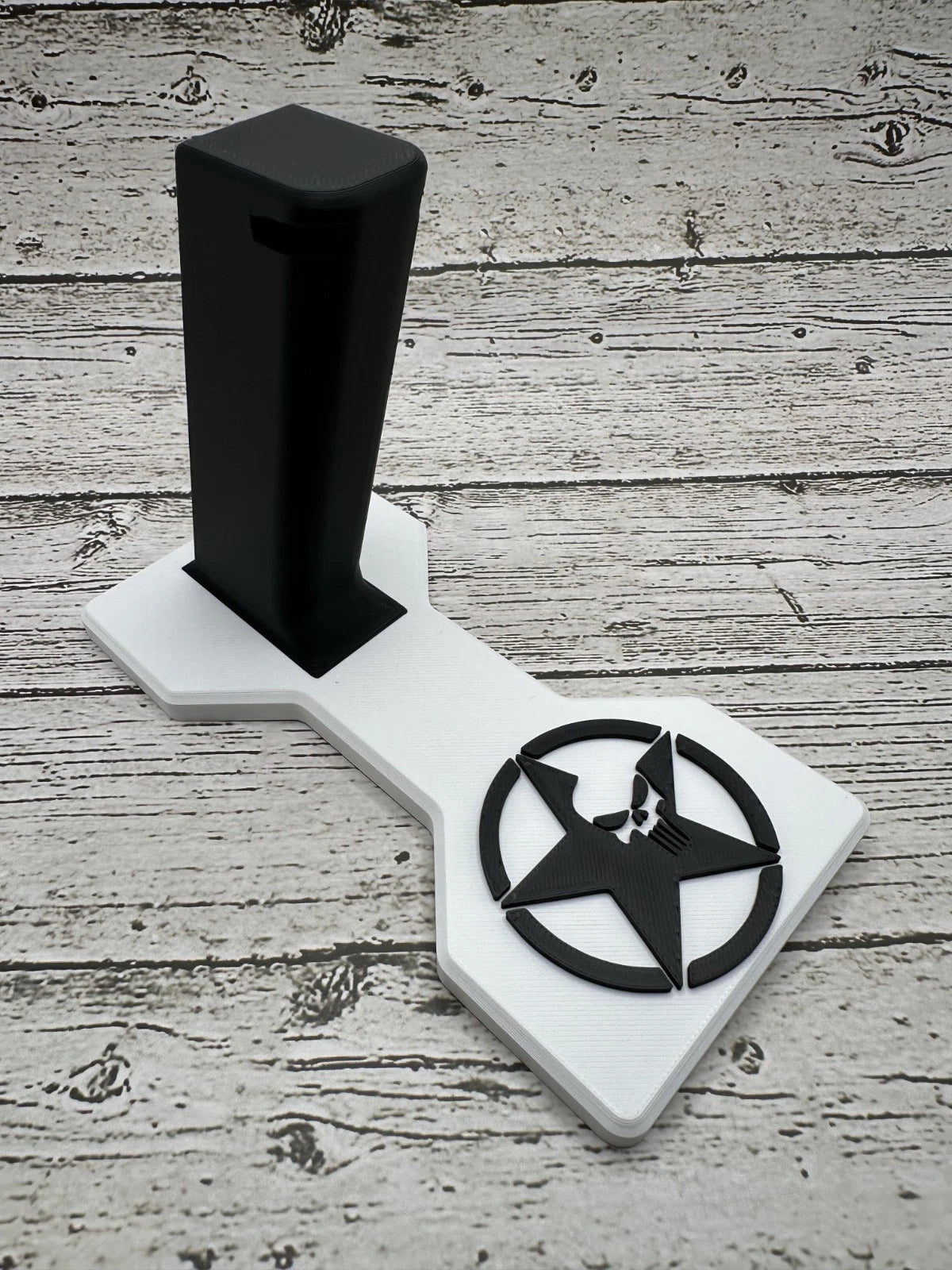 Army Star with Punisher – 2011 Pistol Display Stand  DS 1911 Series