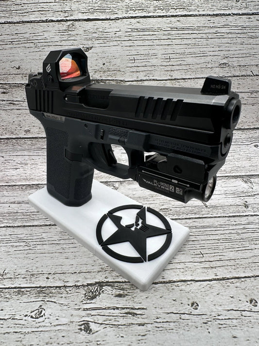 Army Star With Punisher Pistol Display – For Glock Double Stack Pistols & Clones