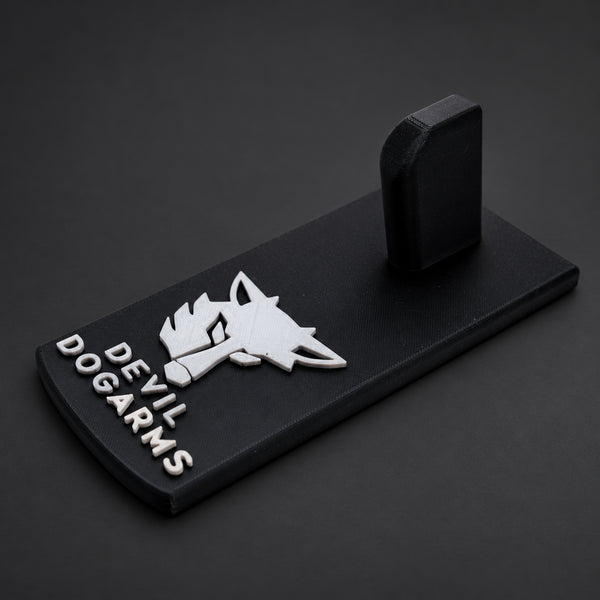 Devil Dog Arms 1911 Single-Stack Display Stand