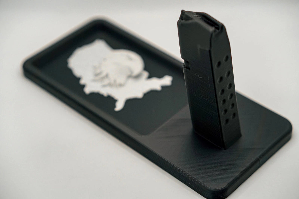 Eagle Relief Glock-Style Double-Stack Pistol Display Stand – alternate view