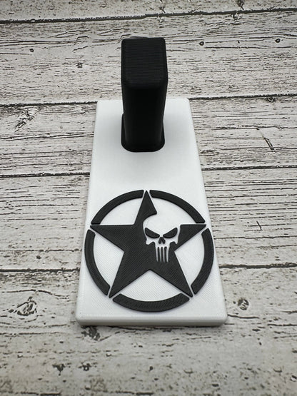 Army Star With Punisher Pistol Display – For Glock Double Stack Pistols & Clones