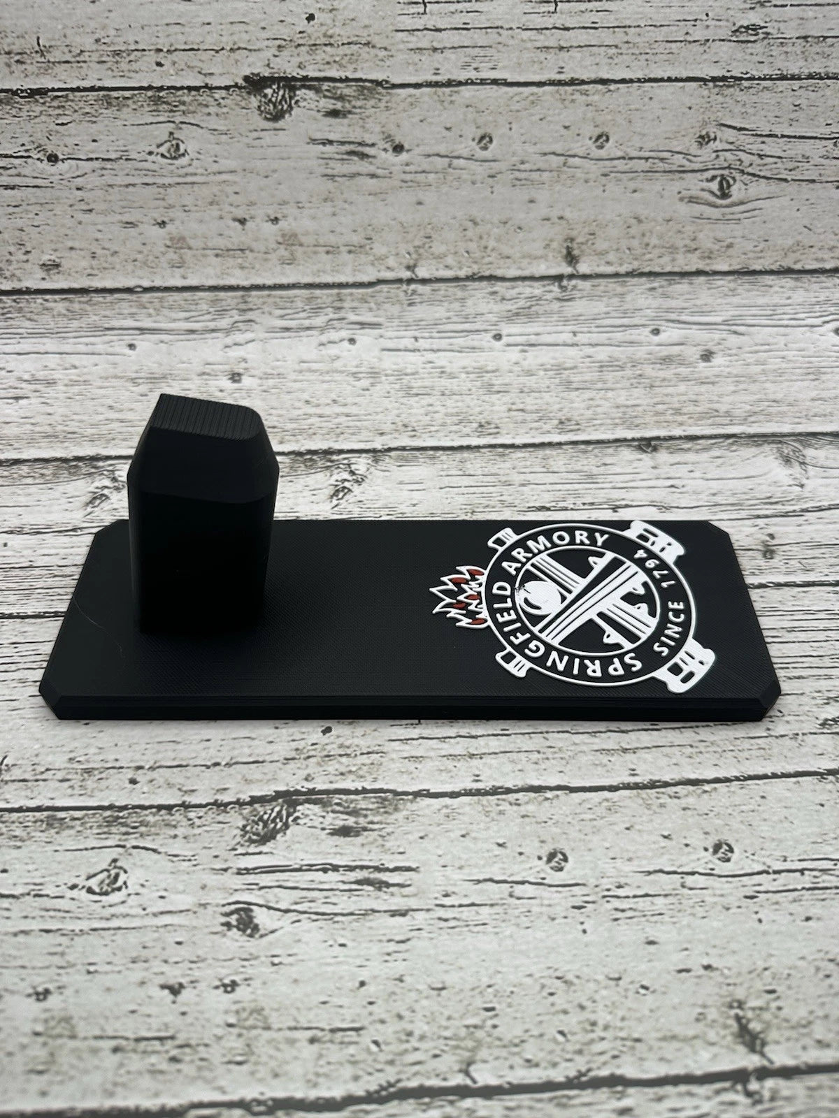 Springfield Prodigy Pistol Display Stand – alternate view
