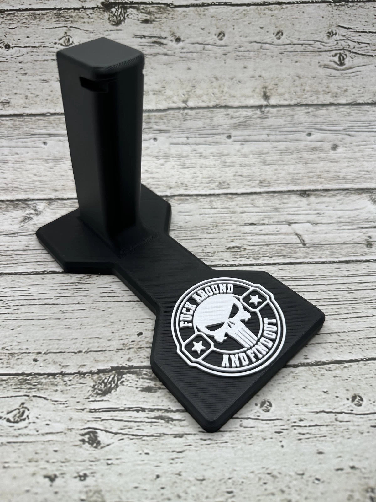 (FAFO) Double Stack 1911/2011 Pistol Display Stand – Tactical Precision Meets Sleek Design