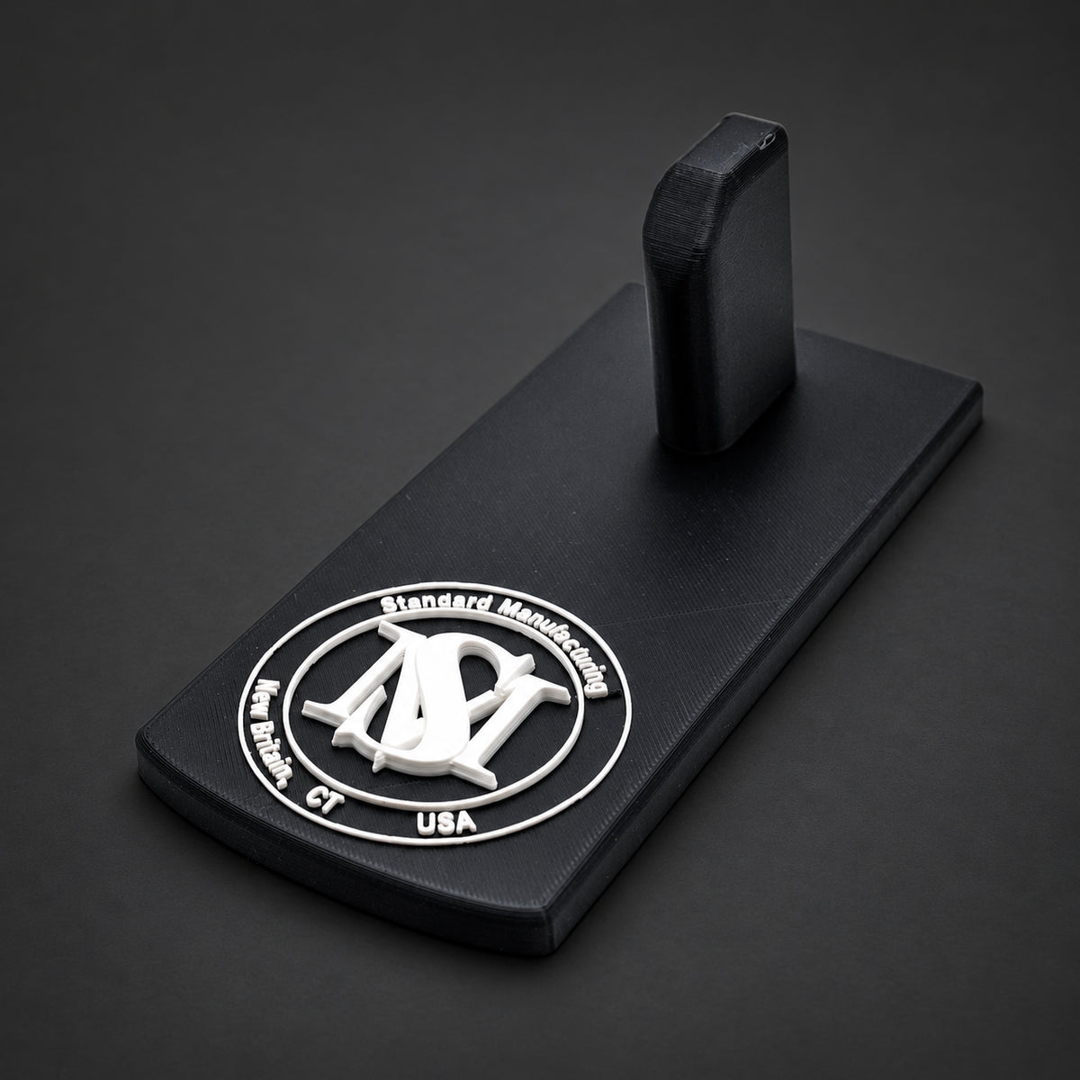 Standard Manufacturing 1911 Single-Stack Display Stand