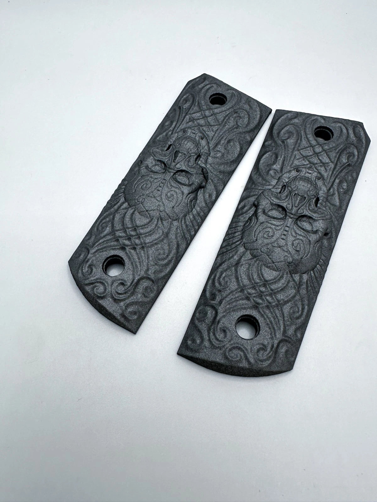 Sugar Skull & Scrollwork 1911 Grips – Graphite Crush Carbon Cerakote – alternate view