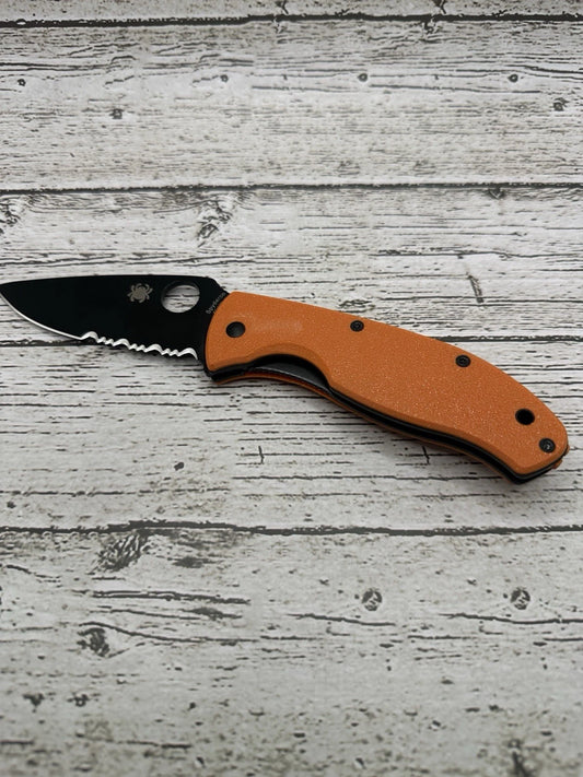 Spyderco Tenacious Scales with Back Spacer – Orange Burst
