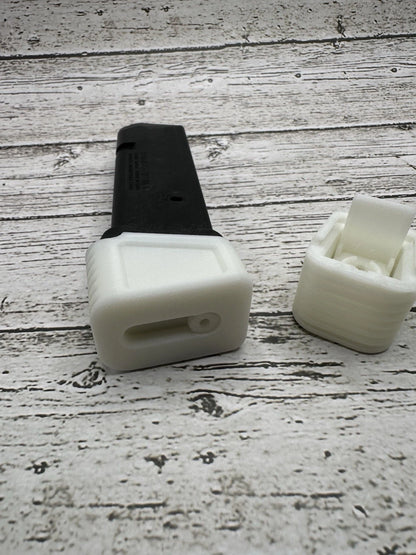 PMAG GL Series Base Plate Mag Extension – Glow-in-the-Dark (2-Pack