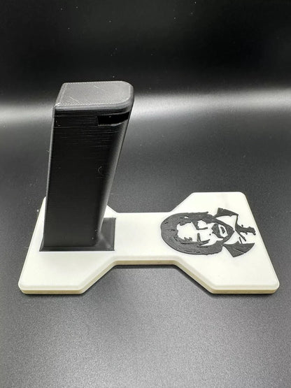 John Wick Double Stack 1911/2011 Pistol Display Stand – Tactical Elegance Meets Cinematic Style